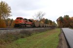 The DPU of N800-28 waits near the west end of the siding